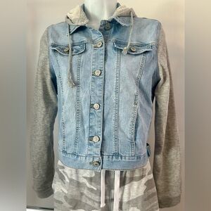 Casual Denim Jacket with Gray Sleeves